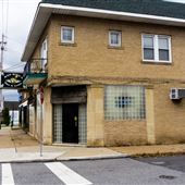 Garfield Heights-Mad Mike's Bar