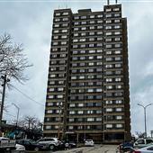 Cleveland-Lakeview Terrace High Rise, Community Center