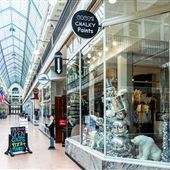 Cleveland-Coco's Selfie Space