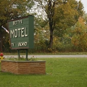 Geneva - Betty's Motel