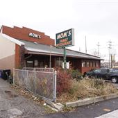 Mom's Family Restaurant