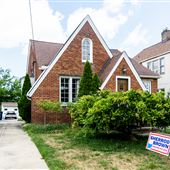Cleveland-Old Brooklyn Home