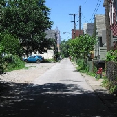 Tremont - W 15th St Alley