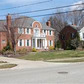 Shaker Heights - Street (Shelburne Road)