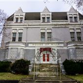 Central - House of Wills