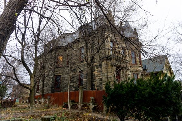 Ohio City - Franklin Castle
