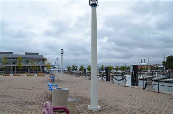 Downtown Cleveland - Voinovich Bicentennial Park