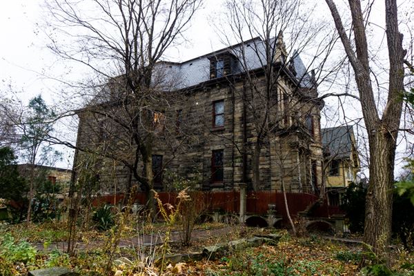 Ohio City - Franklin Castle