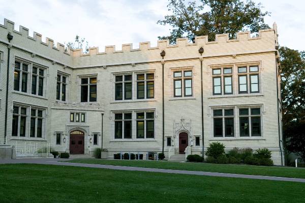 Foster - Kauke Hall (College of Wooster)