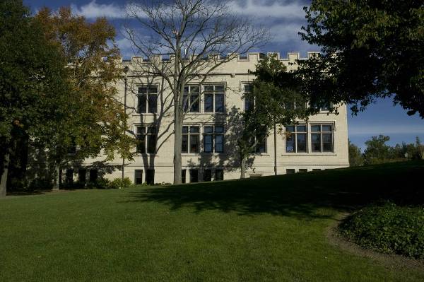 Foster - Kauke Hall (College of Wooster)