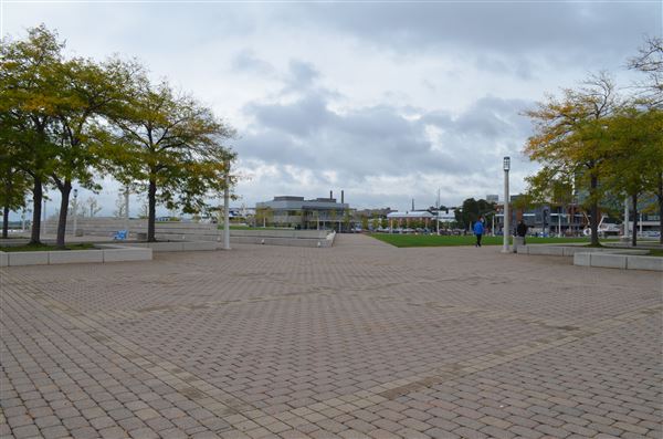 Downtown Cleveland - Voinovich Bicentennial Park