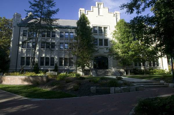 Foster - Kauke Hall (College of Wooster)